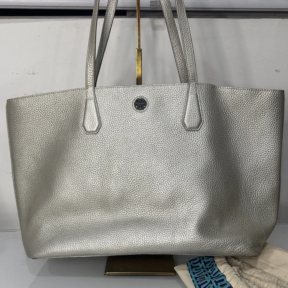 Tory Burch Metallic Silver Leather Tote – Includes Dust Bag